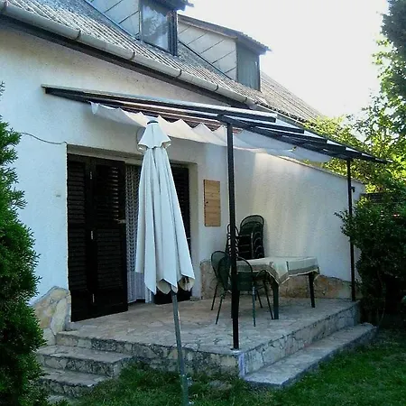 Holiday home Gyoengy-haz *